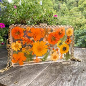 Genuine Flower Resin Clutch